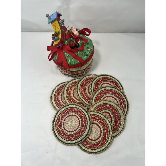 Vintage Wicker Rattan Coasters with Woven Basket Holder 8 Drink Mats Xmas‎ Theme - Picture 1 of 8